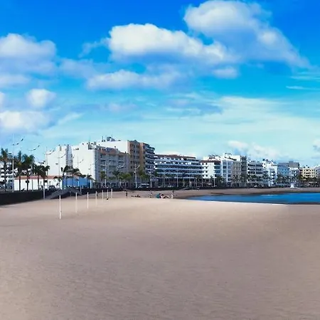 Casa Victoria Frente A La Playa Del Reducto * Arrecife (Lanzarote)